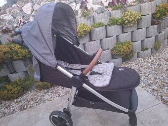 PETITE&MARS Kočík športový Royal Ultimate Grey Complete