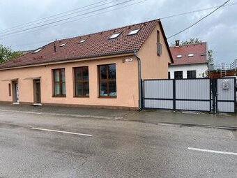 Na prenájom skladovo administratívne priestory v Trenčíne