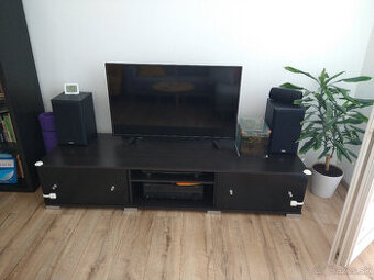 TV stolík