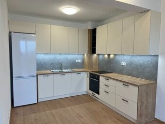2-izbový byt Nové Mesto nad Váhom, ulica Hroznová