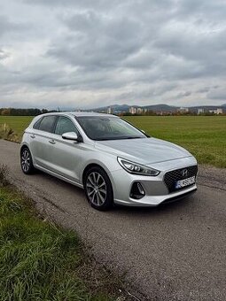 Hyundai i30 1.6 CRDi 100 kW, Automat, 2017
