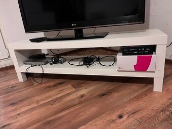 TV stolík
