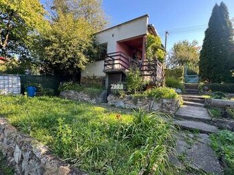 Košice - Sever, Kalvária, Račí potok III, Chata so záhradou 