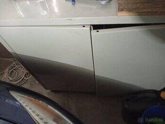 Predám plechovú skrinku 100x100x40