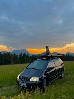 Seat Alhambra 1,9 TDI, M6, 4x4, 7miestne, ťažné