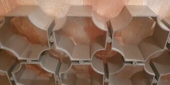 Predám masívnu hliníkovú rohož – dekoráciu