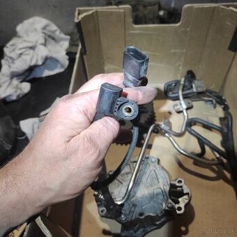 Snímač polohy vačky 2,0 TDI CR. CFFB