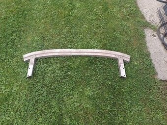 Predám zadnú vystuhu Audi A6 4f 2006 sedan