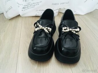 Predám dámske mokasíny