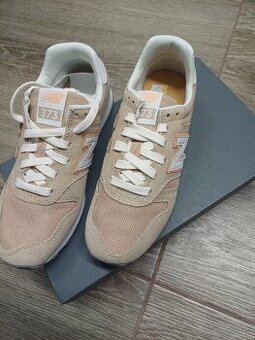 Nové semišové tenisky New Balance 373 – veľ. 36,5 a 37,5