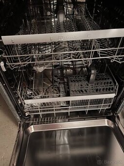 Umyvacka riadu Elektrolux