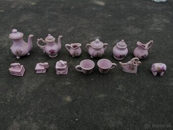 Predám zbierka miniatúr z ružového porcelánu