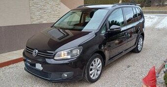 VW.Touran 2.0tdi m6, rv-2014