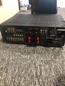 Yamaha receiver zozilnovač DSP-A592