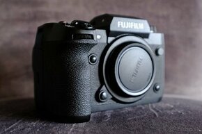 Predám Fujifilm X-H2  - znížená cena - 1