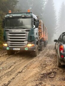 Scania r480 6x6 lesovoz