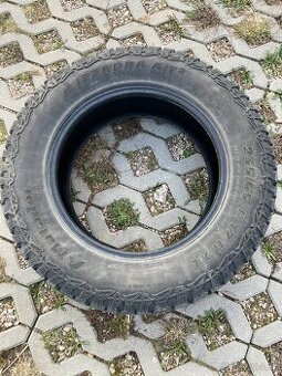 Matador 235/65 r17