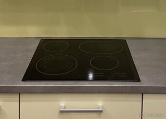 Predaj elektrickej varnej sklokeranickej dosky Electrolux