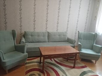 Sedačka s rozkladom a úložným priestorom