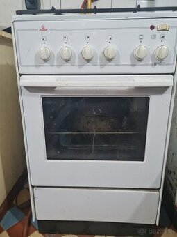 Predam plynovy sporak