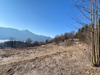 Rekreačný pozemok s panoramatickým výhľadom v Zázrivej