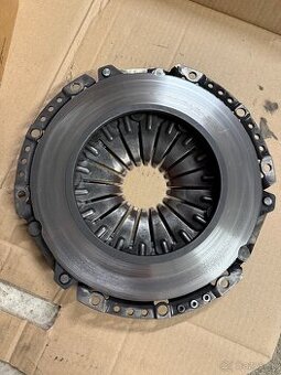 330d - Sachs Preformance prítlačák + Custom lamela