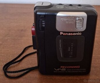 PANASONIC RQ-L349 (Recorder-Walkman)