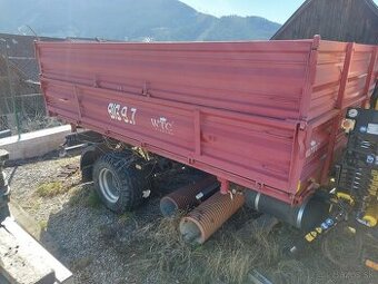 Traktorový náves BIG 9.7 + hydraulická ruka