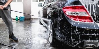 Čistenie osobnych, Suv, užitkovych vozidiel