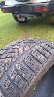 Zimne pneumatiky 235/35 r19