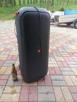 JBL partybox 710