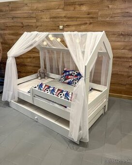 Detská posteľ domček v komplete