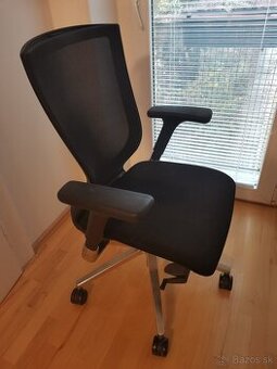 Kancelárska stolička - 1