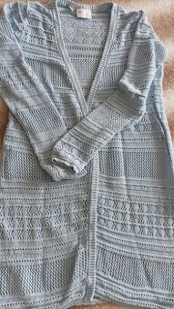 Tenký pletený sveter