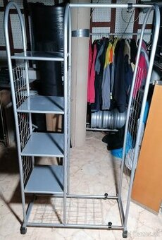 Predám stojan na šaty