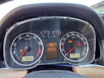 Maxidot budíky Octavia 1