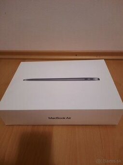 Apple MacBook Air 13-palcovy