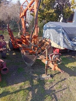 Predám nakladač unhz 500