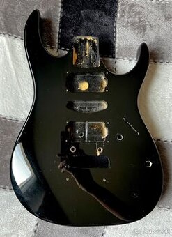 Ibanez GIO Telo superstrat HSH tremolo