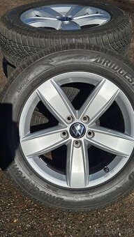 Originál VW Tiguan R17 – téměř nové pneu 98 % Top