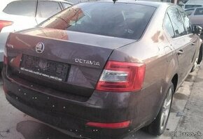 Škoda Octavia III 2.0 TDI 2016 Predám zadnú časť auta, DVERE