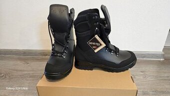 Kanady GORE-TEX, BLACK SQUAD - 43, NOVÉ