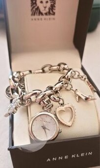 Hodinky Anna Klain s priveskami SWAROVSKI