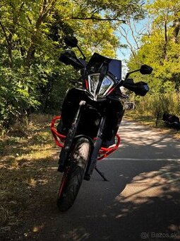 KTM 890 SMT