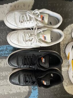 Nike tenisky