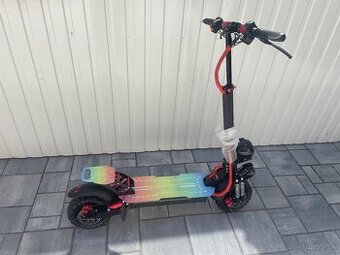 Predám elektrickú kolobežku 2000W