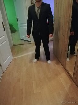 Pánsky oblek značky Club of Gants veľ 40