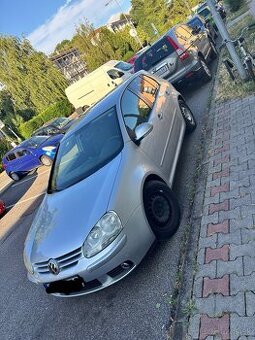 Rozpredam golf 5 1.9 tdi 77kw