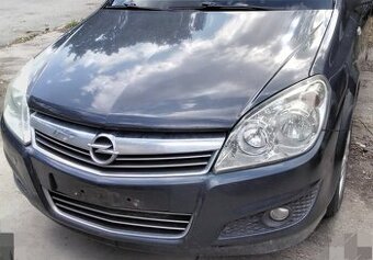 Opel Astra H 1.7 CDTI predám TRYSKY 0445110175, DVERE, SVETL