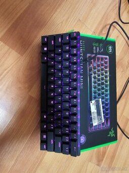 Razer Huntsman Mini (Purple Switch) – US Layout